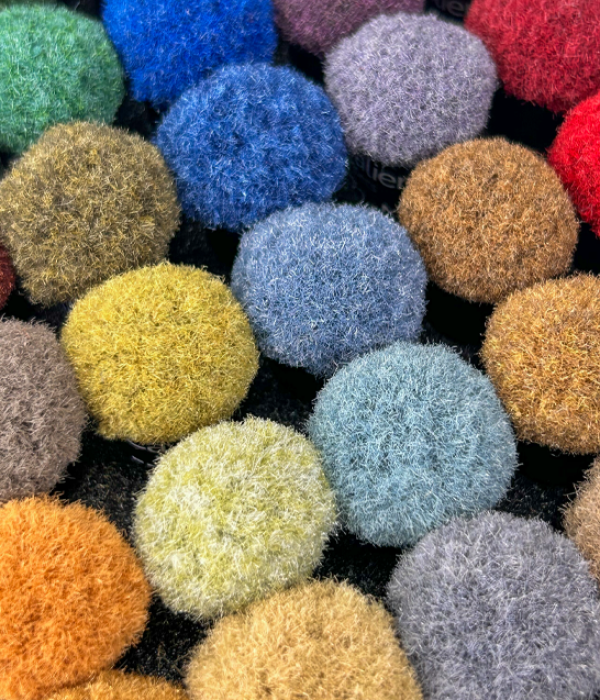 Nylon Poms